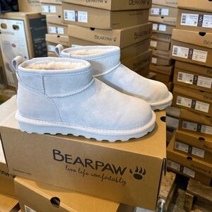 BEARPAW Shorty Boots NEW IN BOX